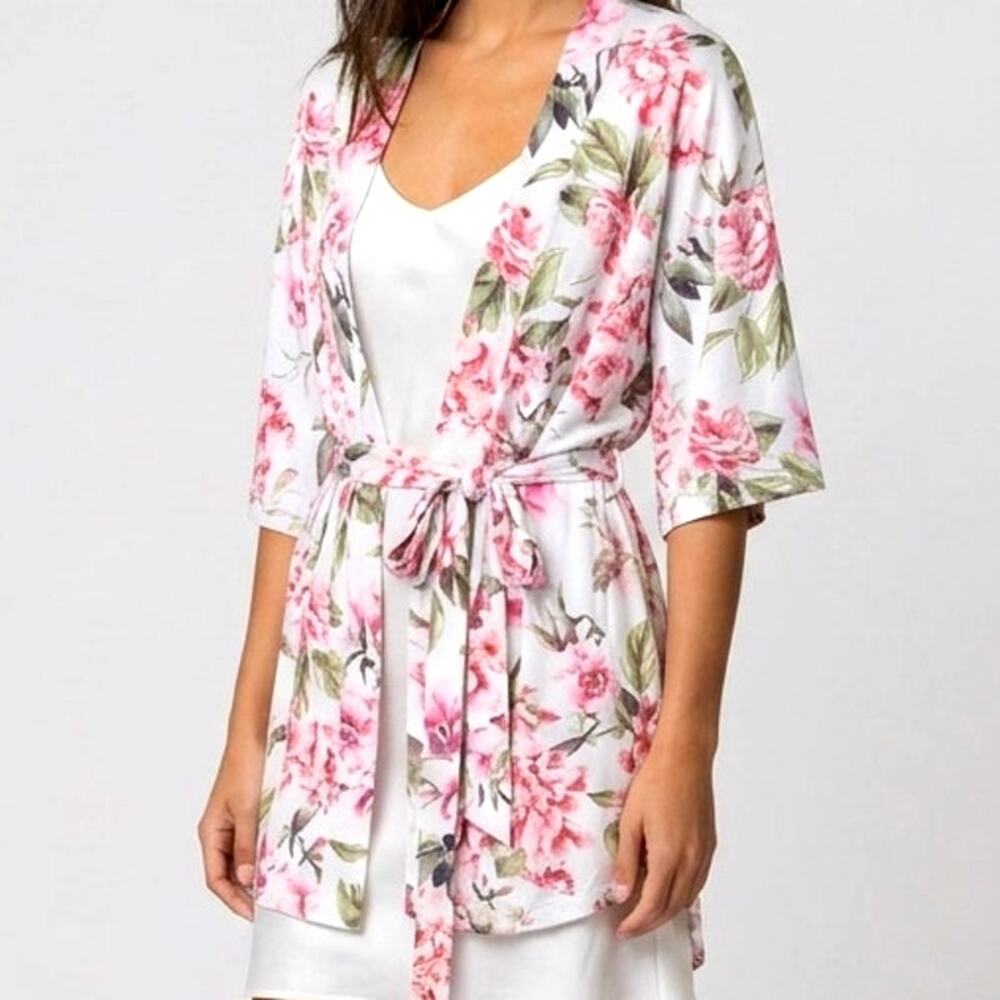 Show Me Your MuMu Pink Floral Robe One Size – Tie Back, 3/4 Sleeve